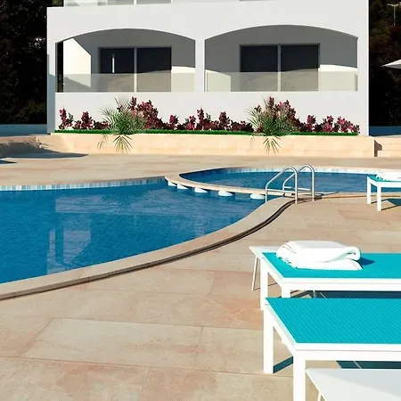 Mar Alcanada Hotel