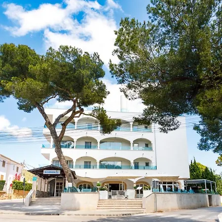 Hotel Mar Alcanada